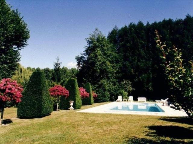 Le Moulin De Francueil Bed & Breakfast Room photo